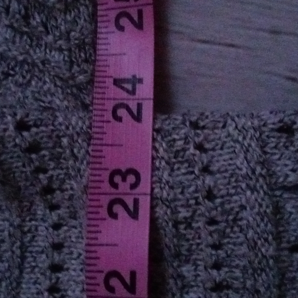 Leo & Nicole Women's Oversized Pullover Sweater, Size XXL - Picture 6 of 7